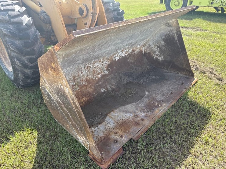 caterpillar-914g-image-13