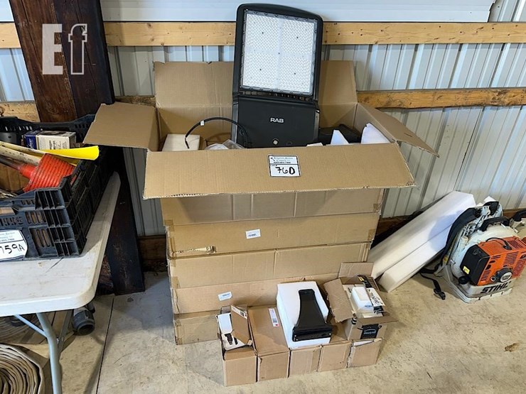 unknown-(6)-rab-200w-led-lights-image-1