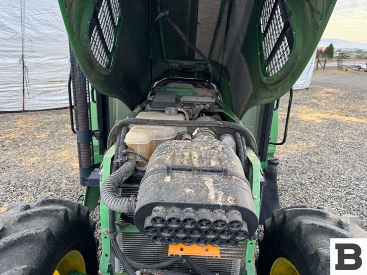 2012-john-deere-6430-image-12