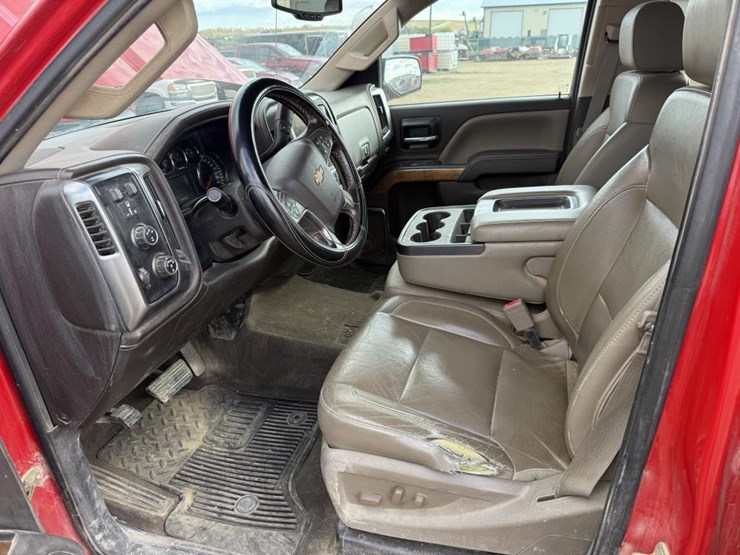 #2146-•-2015-chevrolet-silverado-2500hd-ltz-4x4-pickup-tru-image-55