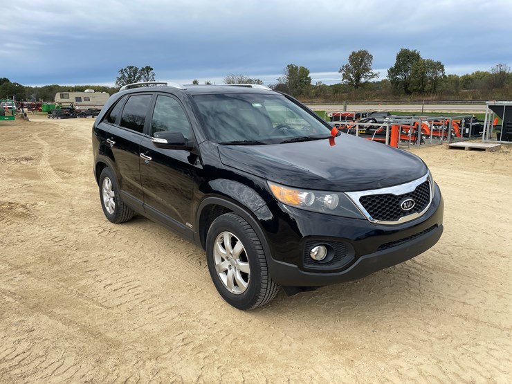 2012-kia-sorento-image-3