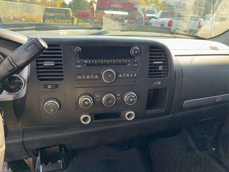2008-gmc-sierra-image-32