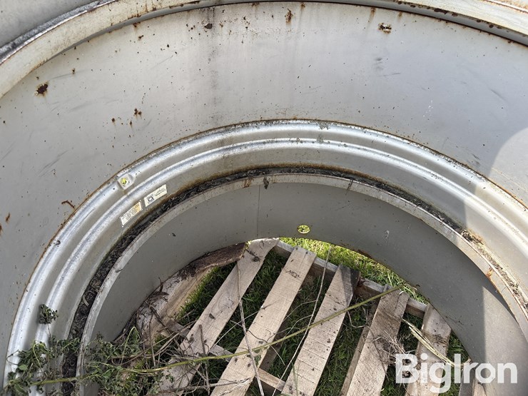 unverferth-46"-band-dual-rims-image-20