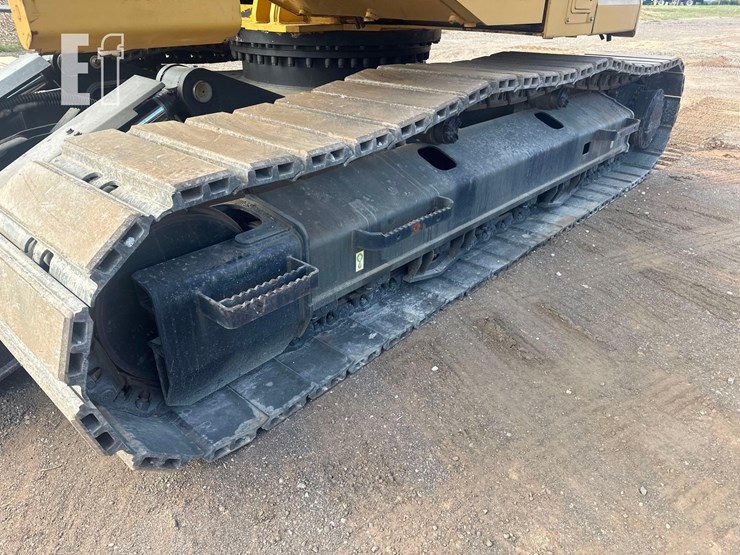 2018-caterpillar-325flcr-image-24