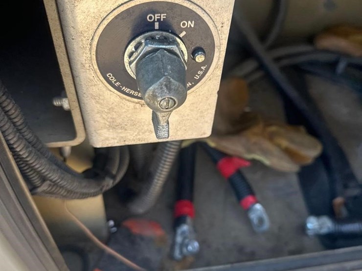 2018-ford-f350-sd-xl-image-13