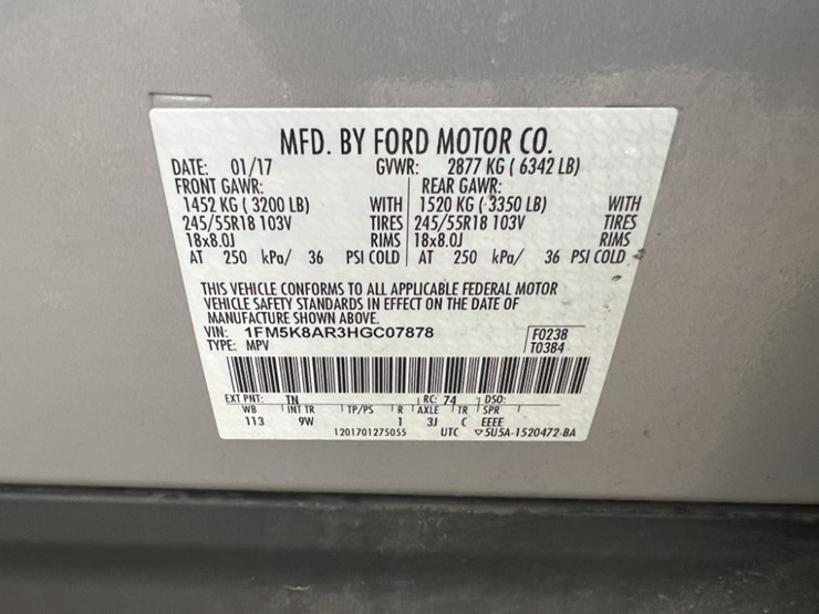 2017-ford-explorer-image-9