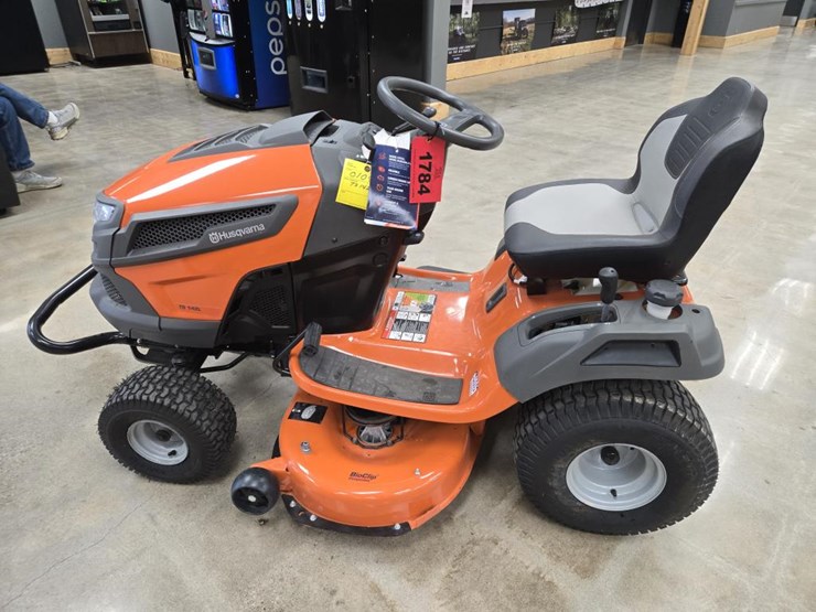#1784-•-husqvarna-ts142l-lawn-mower-image-2