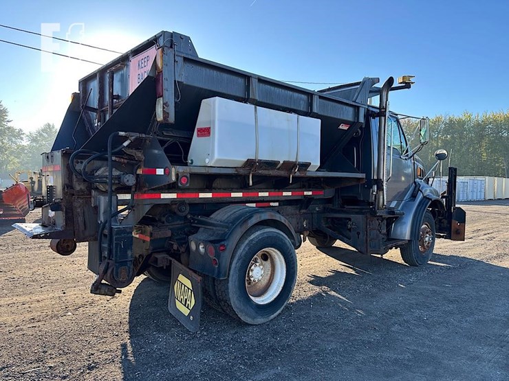 2002-sterling-l8500-image-5