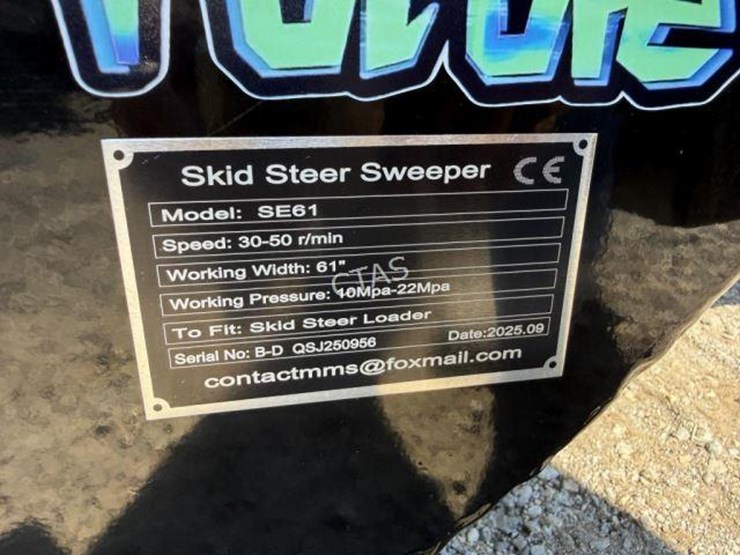 #99-•-skid-steer-sweeper---model:-ft-se61-image-4