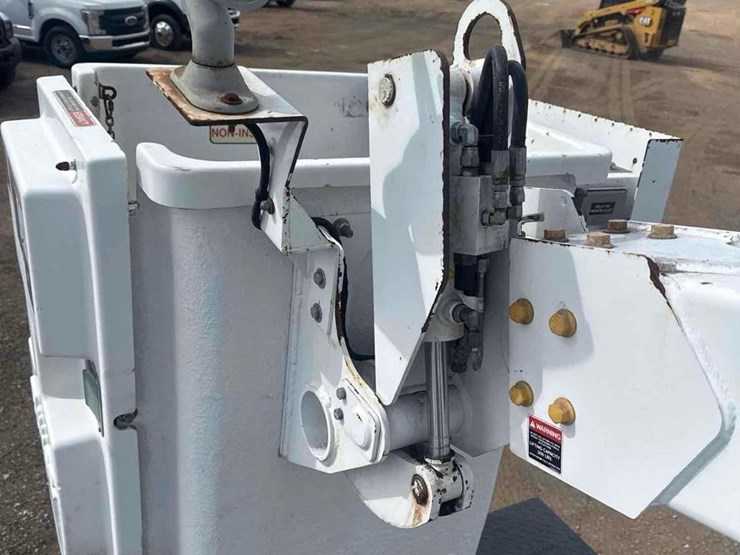 2016-altec-at235-image-51