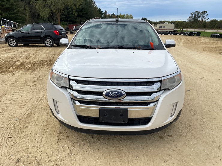 2011-ford-edge-image-2