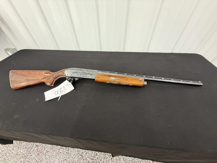 remington-1100-12-gauge-shotgun-image-1