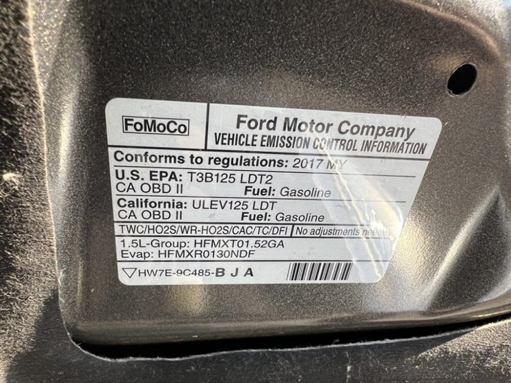 2017-ford-escape-image-14