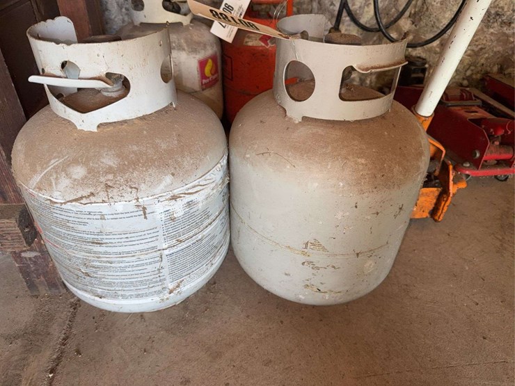 (2)-lp-cylinders-image-1