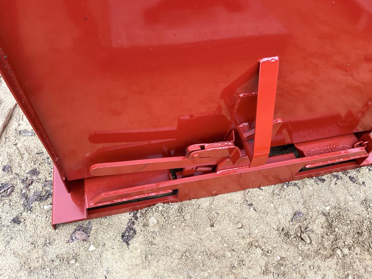 #2001-•-new-kc-self-dumping-hopper-with-fork-pockets-image-8