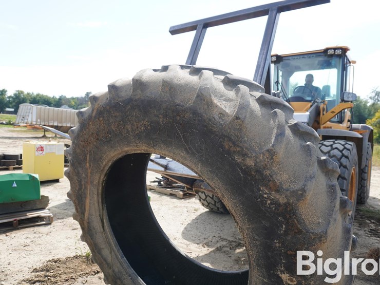 20.8r42-tires-image-14