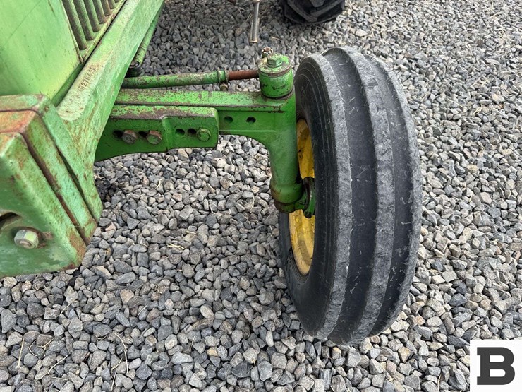 1976-john-deere-2640-image-14