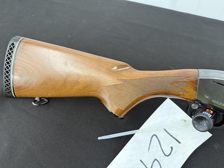 remington-1100-lt-20-gauge-shotgun-image-4