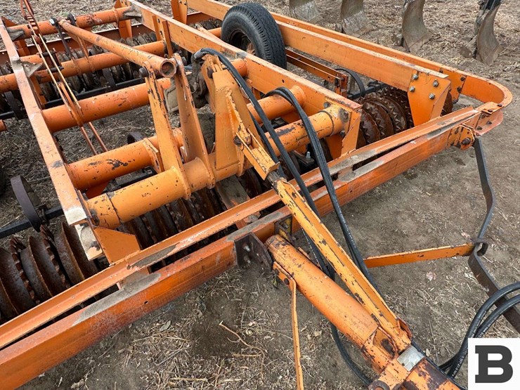 bearcat-seedbed-maker-image-22