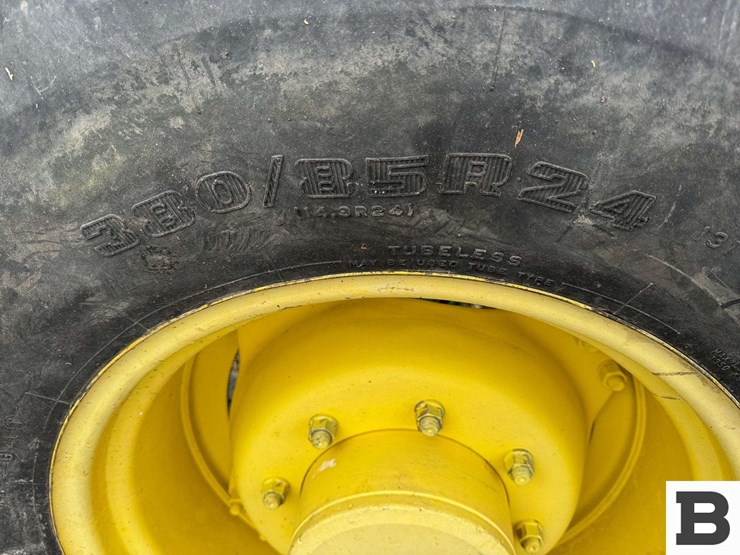 2012-john-deere-6430-image-58