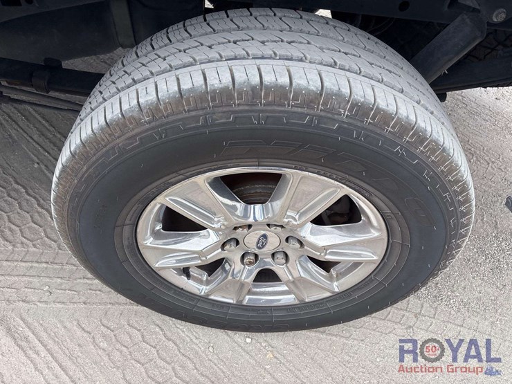 2017-ford-f150-image-25