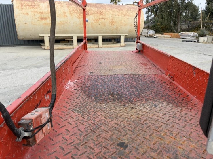 skyjack-sj-3226-scissor-lift-image-24
