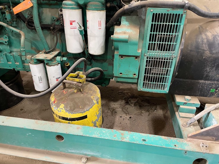 #8615-•-1999-cummins-dfeh-generator-(aps)-image-53