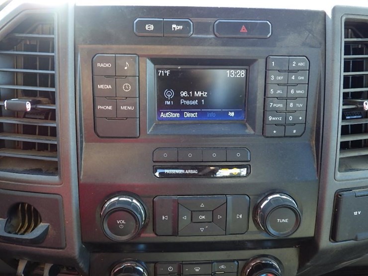 2019-ford-f350-image-30