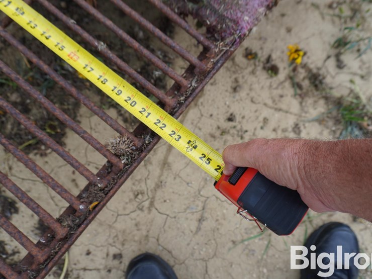 raised-calf-crates-image-9