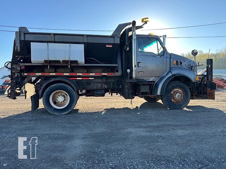 2002-sterling-l8500-image-4