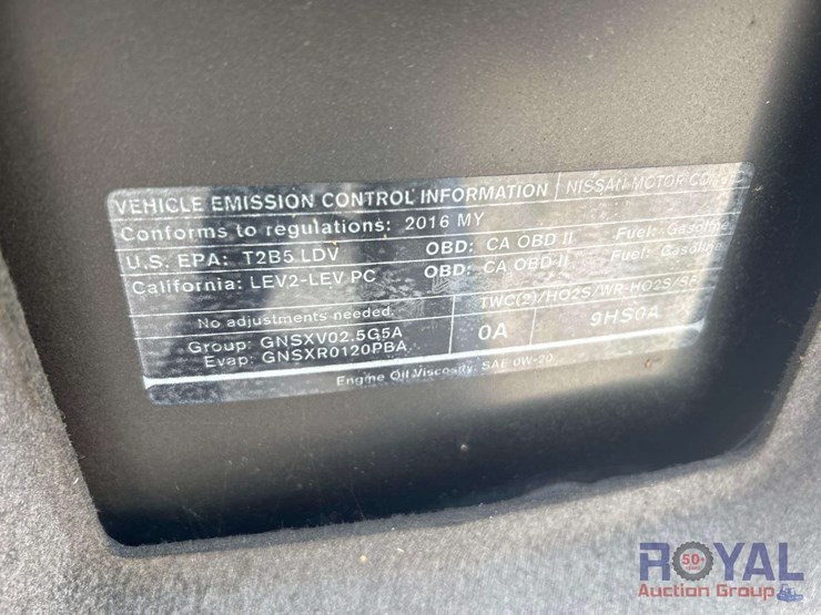 2016-nissan-altima-2.5-sedan-image-10