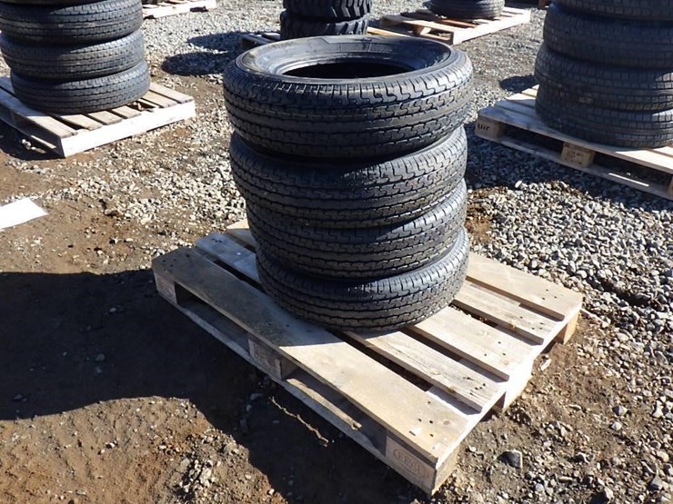 radial-trailer-tires-st205/75r15-image-3