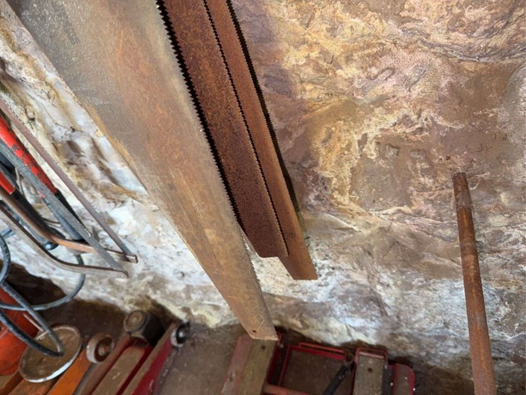 hand-saws,-squares-image-5