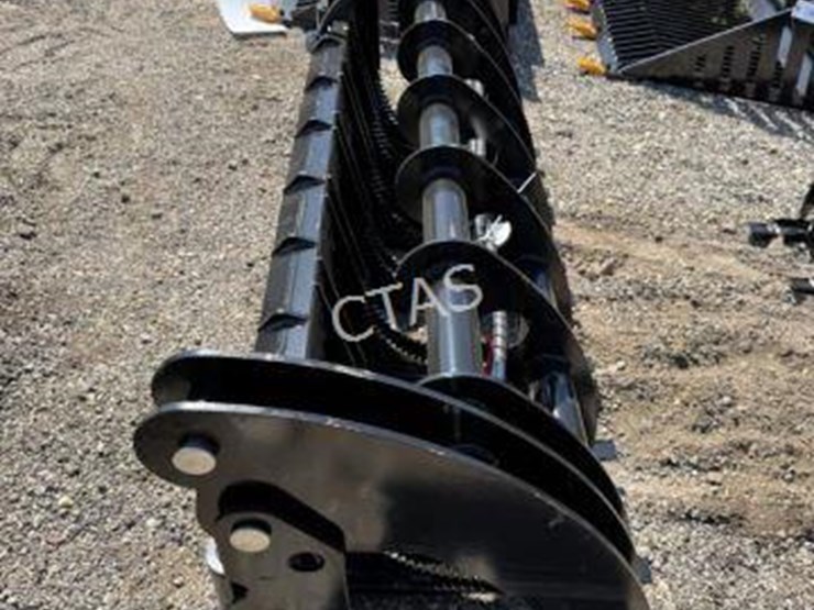 #124-•-skid-steer-curved-grapple---72"-image-3