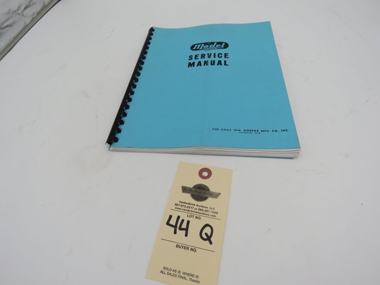 doepke-toys-book-group-image-2