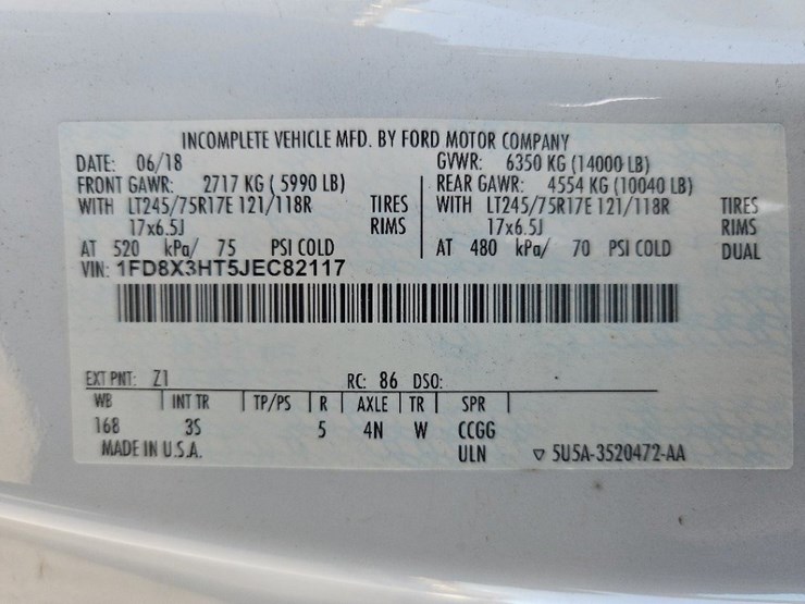 2018-ford-f350-xlt-image-35