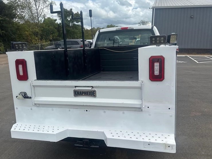 2019-ford-f350-sd-xl-image-8