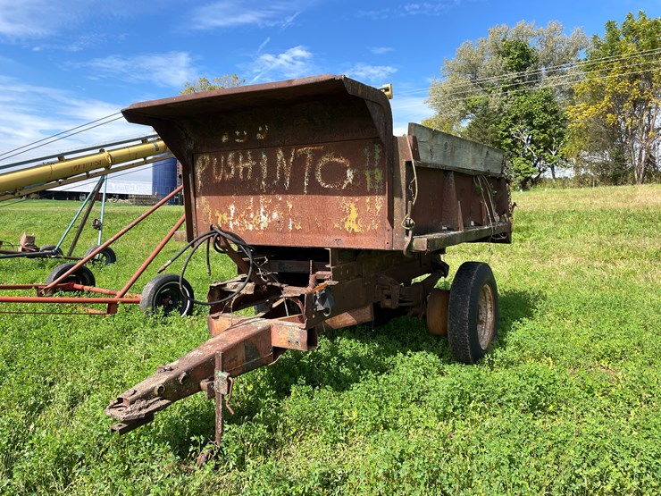 #4478-•-homemade-pin-hitch-dump-box-image-1