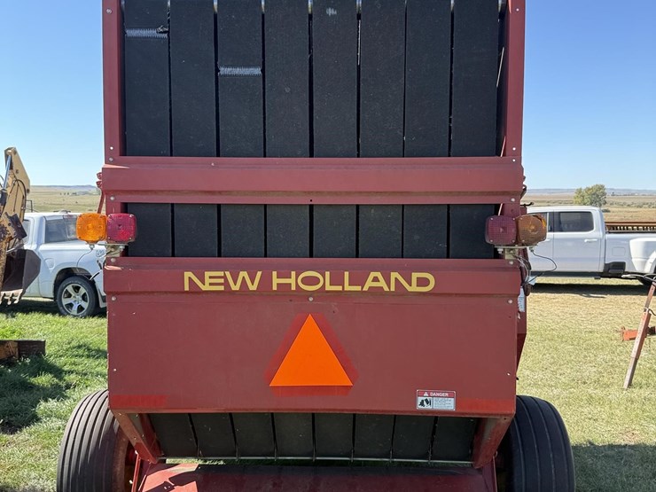 new-holland-688-image-6