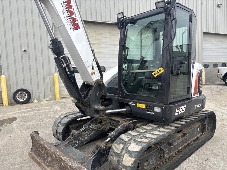 2019-bobcat-e85-image-7