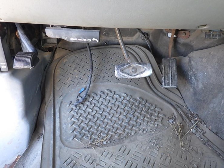 2002-ford-f350-image-27