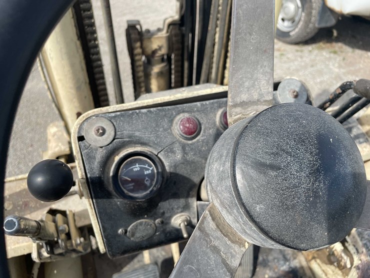 #8614-•-allis-chalmers-p50-forklift-(aps)-image-59