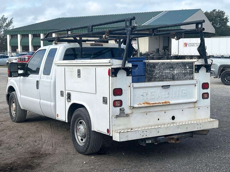 2011-ford-f250-image-4