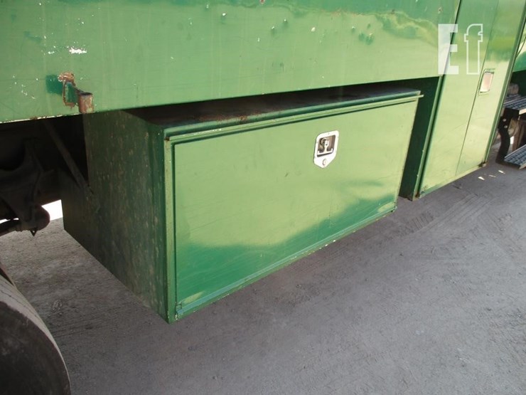 2016-international-durastar-4300-image-18
