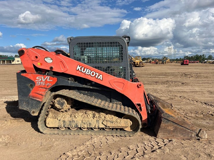 kubota-svl95-2s-image-5