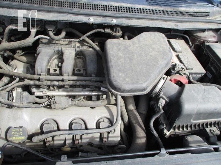 2010-ford-edge-sel-image-5