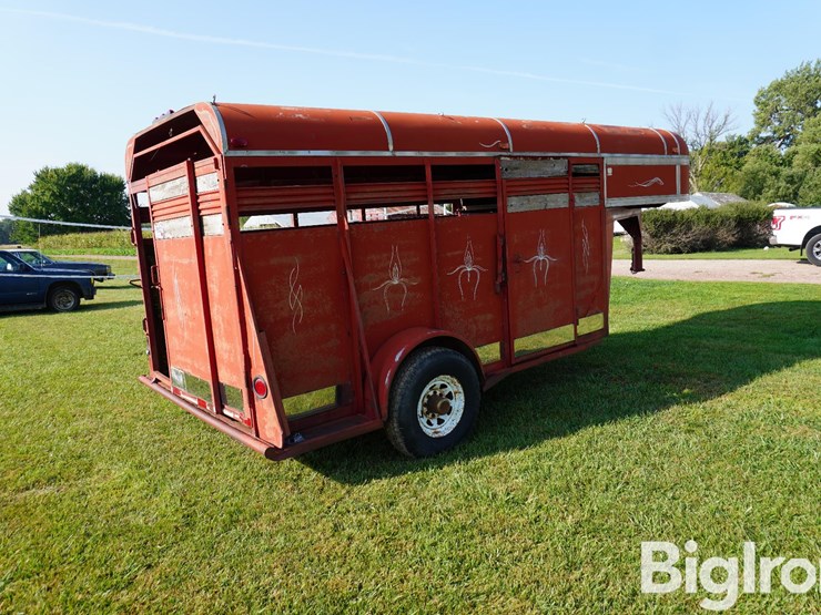 1988-bp-6.5'x12'-s/a-livestock-trailer-image-5