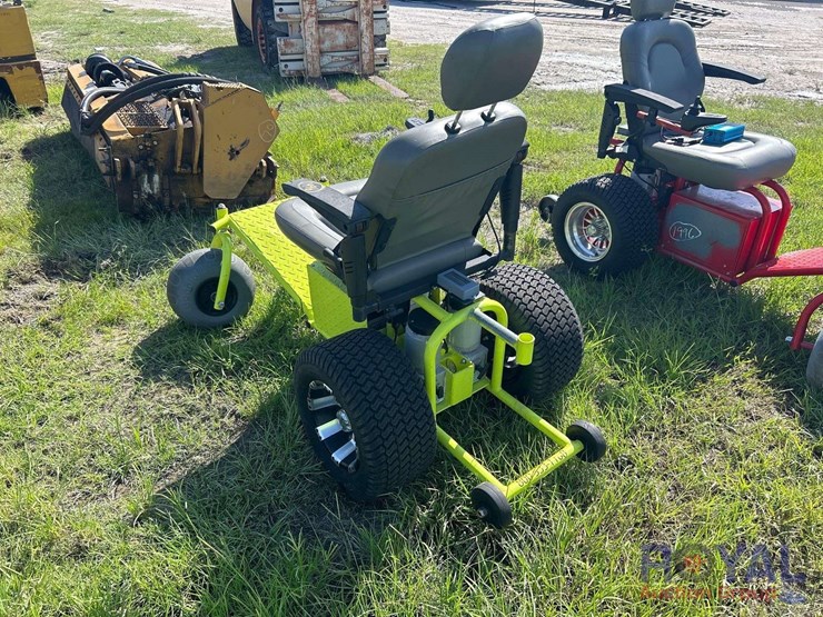electric-mobility-scooter-image-4