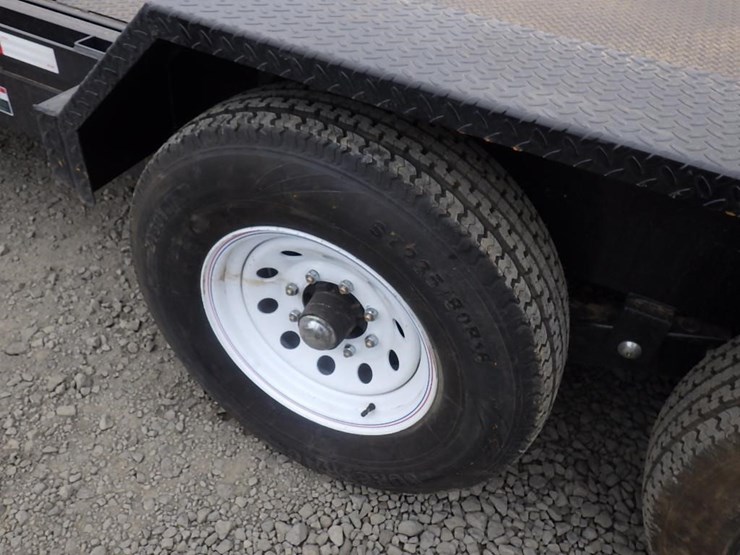 2026-industrias-227t-t/a-tilt-deck-trailer-image-12
