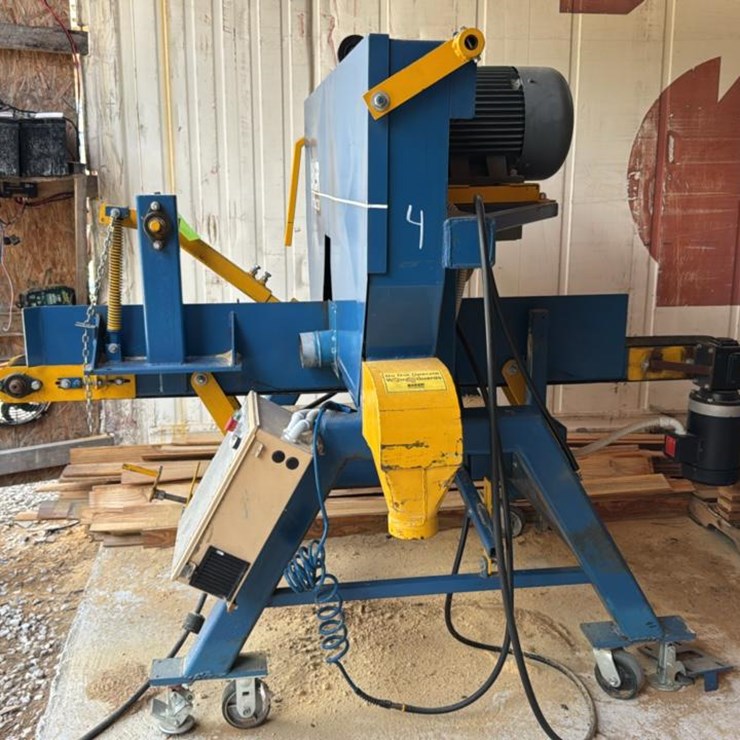 #104 • Baker Band Resaw